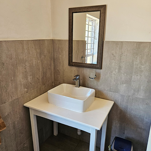 Cape Robin Guest House Greytown KZN Midlands BnB Accommodation - ROOM 1A_04